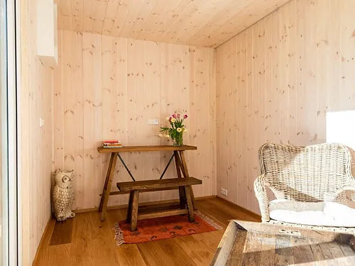 MONOLOCALE CABINA 13,7 M2