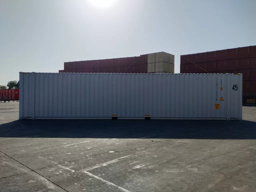 CONTENITORI MARITTIMI ALTI 45', CUBI LARGHI COME UN PALLET